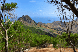 Pohled do vnitrozemí ostrova Porto Santo
